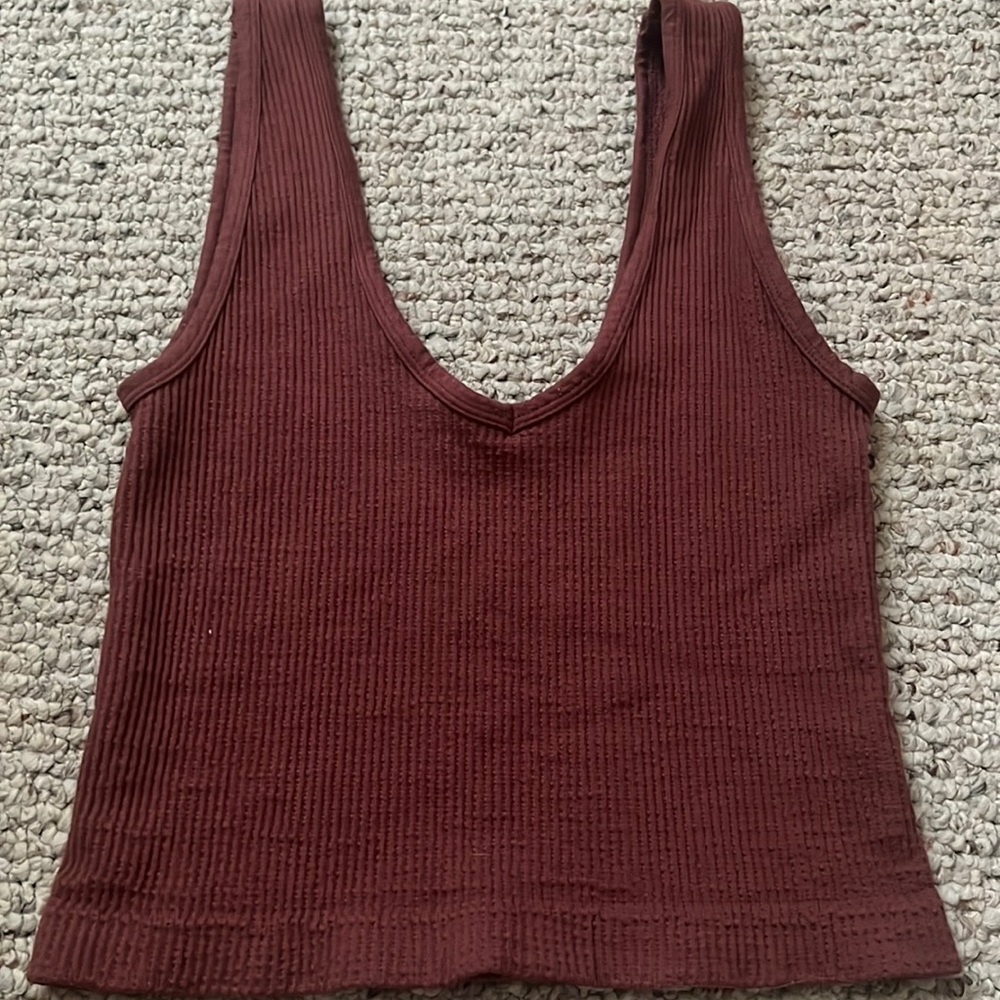 Simple Burgundy Slightly Cropped Tank
